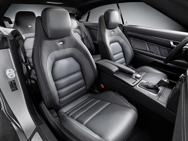 Front seats feature electric adjustment, easy-entry, active ventilation and multicontour function.