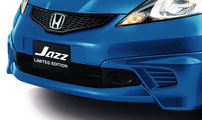 jazz-grade-s-modulo-limited-edition_front-under-spoiler