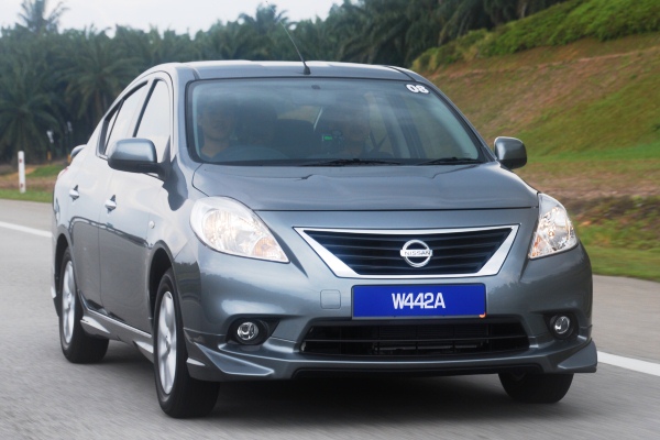 Nissan almera autoworld #10