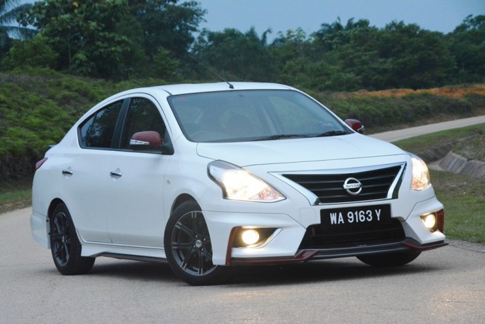 Nissan almera test drive #10